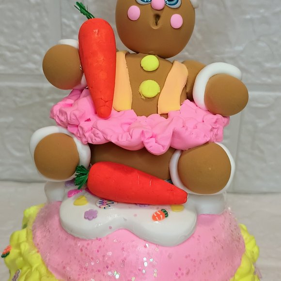 Easter Gingerbread Macaroon, Fake bake, Easter Bunny, Photo Prop, Easter Decor - Picture 5 of 7
